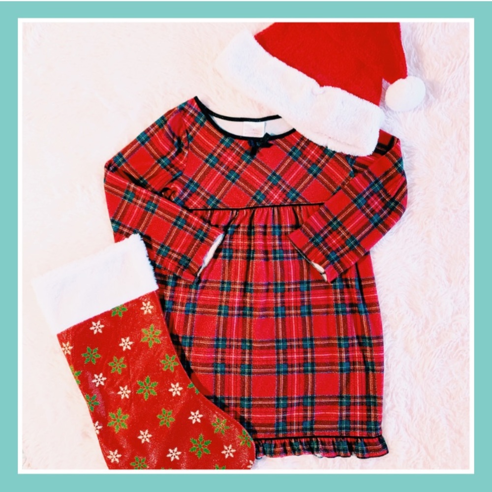 Christmas Holiday Season Pajama Nightgown Plaid Red & Green Festive Santa Winter - Picture 1 of 11